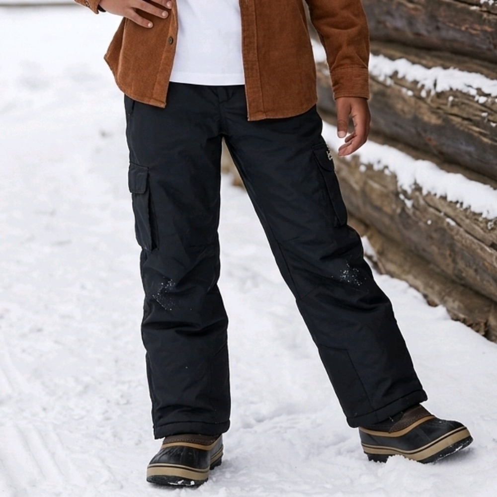 ZeroXposur Boys' S/8 Black Performance Snow Ski Pants Insulated Cargo Pockets